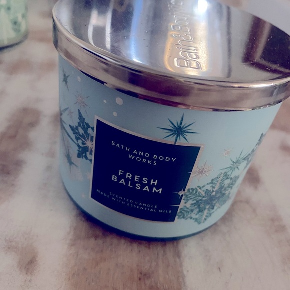 Bath & Body Works, fresh balsam 3 Wick Candle